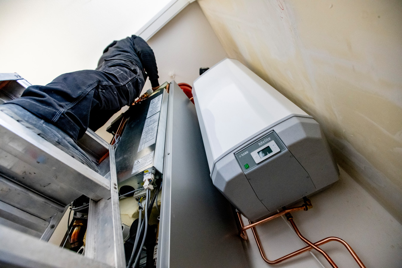 De Jonge komt met uitzondering geen verbod op cvketel in appartement Foto destentor.nl