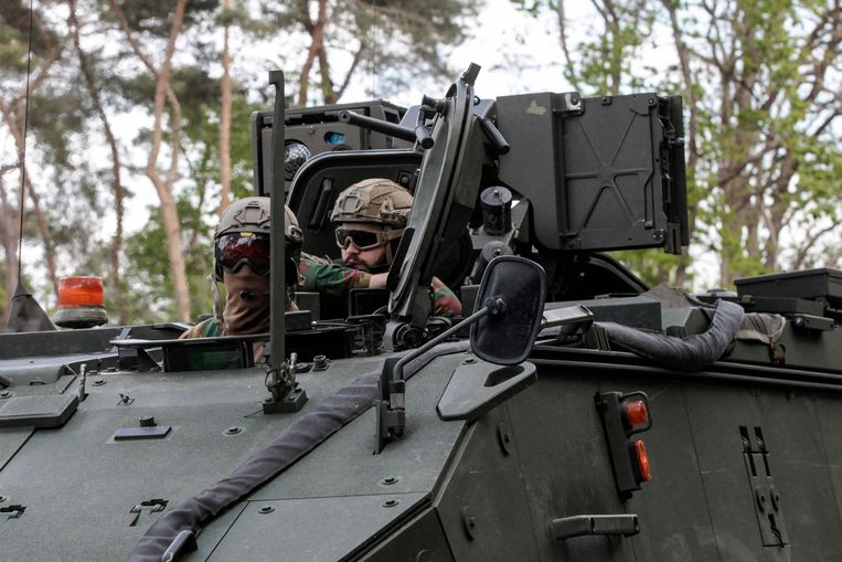 'Een militair moet een eed afleggen en heeft een voorbeeldfunctie