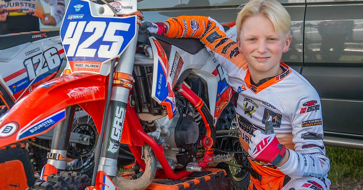 Angst komt in het woordenboek van motorcrosser Mike (10) niet voor: ‘Ik ...