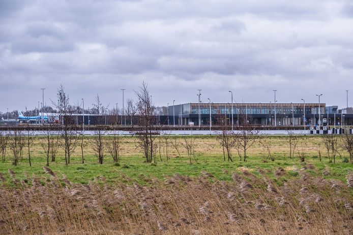 De nieuwe passagiersterminal van Lelystad Airport werd in 2018 gebouwd, maar staat sindsdien leeg.