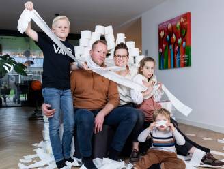 In het gezin van Carolien (33) en Levien (35) heersen chaos en gezelligheid: “we volgen onze eigen huisregels niet op”