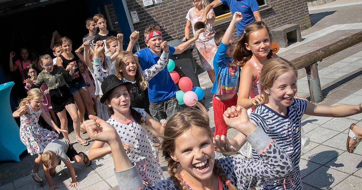 De fijnste schoolbel van het jaar klinkt in Hulsel | Reusel - De Mierden