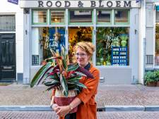 Opeens mag Carolien geen plant meer buiten voor de zaak zetten: ‘Mensen vragen nu of ik dicht ben’