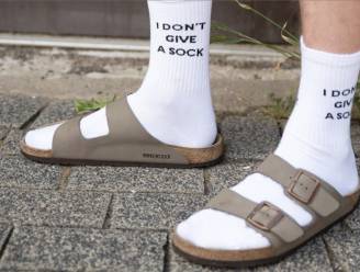 Niet nerdy, maar trendy: zo draag je sokken in sandalen. “2.000 jaar geleden liepen de Romeinen ook zo rond”