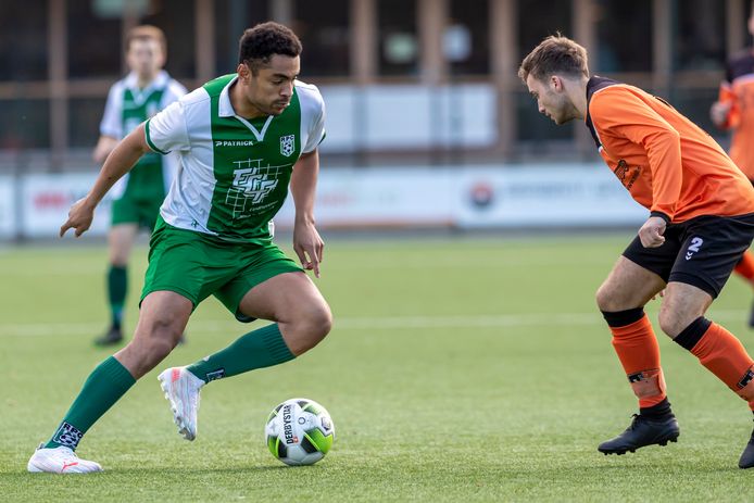 Sidney Gakpo in actie voor RPC