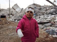 Un enfant sorti vivant des décombres cinq jours après le séisme - le bilan dépasse désormais les 22.000 morts