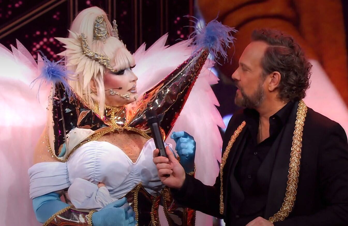 nog-nooit-was-angela-de-jong-z-nerveus-op-tv-dit-was-tienduizend