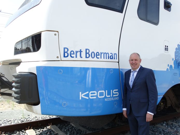 Eerder kwam de aanbesteding al in opspraak toen Boerman een trein naar zichzelf kreeg vernoemd.