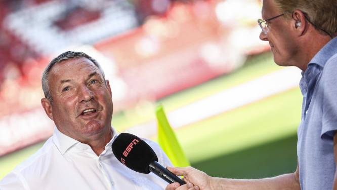 FC Twente-trainer Ron Jans over clash met Fiorentina: ‘Wij gaan ons niet aanpassen’