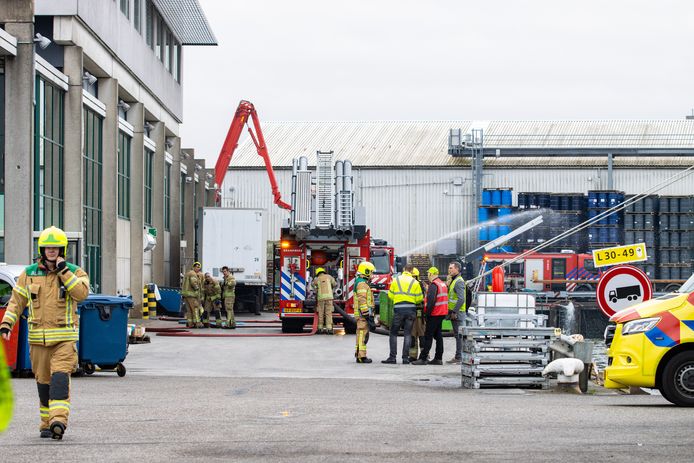 De brand heeft een onbekende oorzaak.