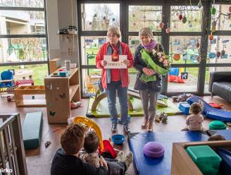 Vakbond bezoekt kinderdagverblijf op Equal Pay Day: “Helaas blijft deze actie elk jaar nodig”