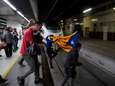 Betogers willen 'politieke gevangenen' vrij en blokkeren treinverkeer Barcelona<br>