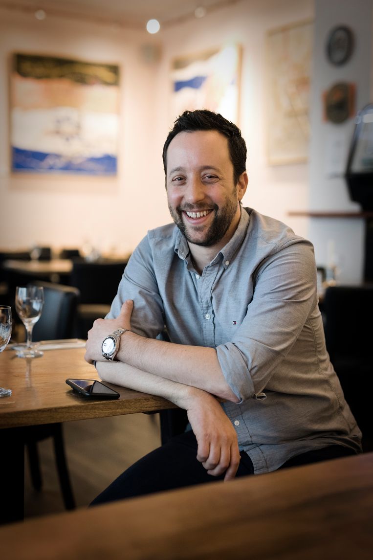 Yorai Feinberg in zijn restaurant in Berlijn.  Beeld 