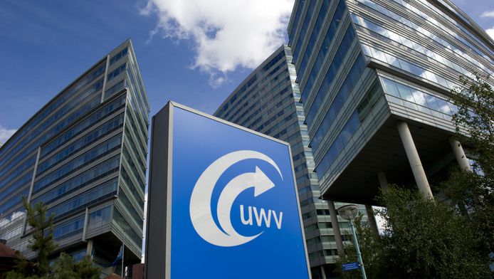 Analfabeet Naar Voedselbank Na Korting Op Uwv Uitkering