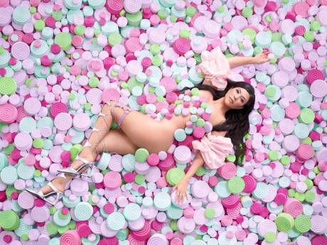 Kourtney Kardashian lance des gommes pour “changer le goût” du vagin: les gynécologues alertent 