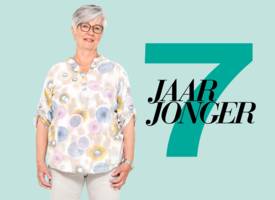 Greet (66) bewijst met deze look dat grijs haar práchtig is