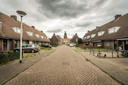 De woningen aan de De Ruiterstraat in de Helmondse Leonardusbuurt blijven toch staan.