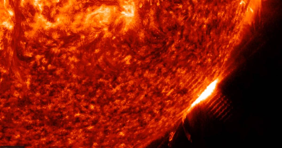 look.  An intense solar eruption may also have consequences on Earth  Science and the planet