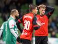Het schot van Jelle Goselink - rakelings over - was een van de spaarzame hoogtepunten op de Krommedijk.