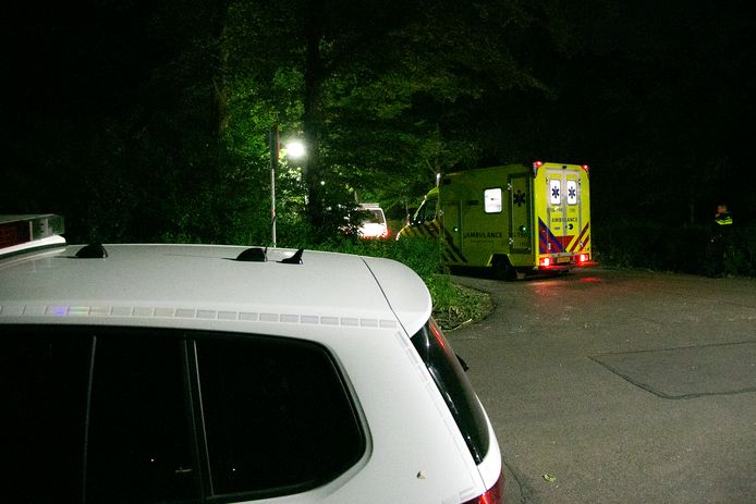 De hulpdiensten kwamen op 17 mei 2020 met spoed naar het Wantijpark.