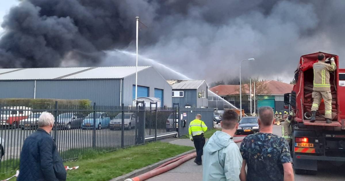 Loods afgebrand bij Eindewege