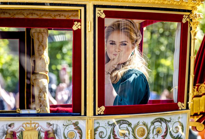 Prinses Amalia mocht voor het eerst mee in de Glazen Koets.