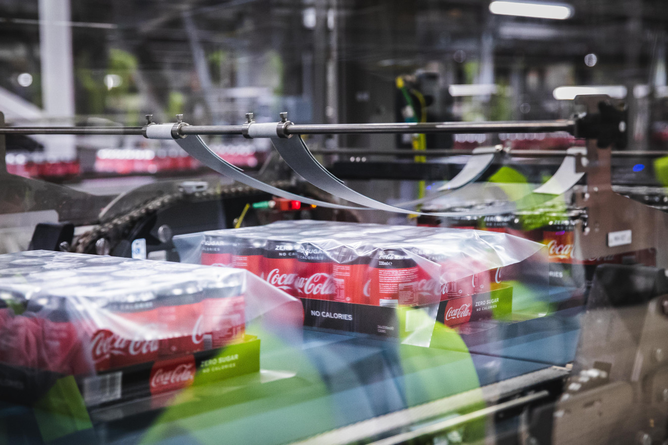 CocaCola Gent spaart jaarlijks 80 ton plastic uit door blikjes in