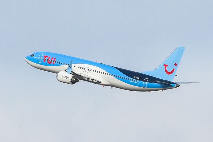 Un avion TUI décolle de l'aéroport de Zaventem.