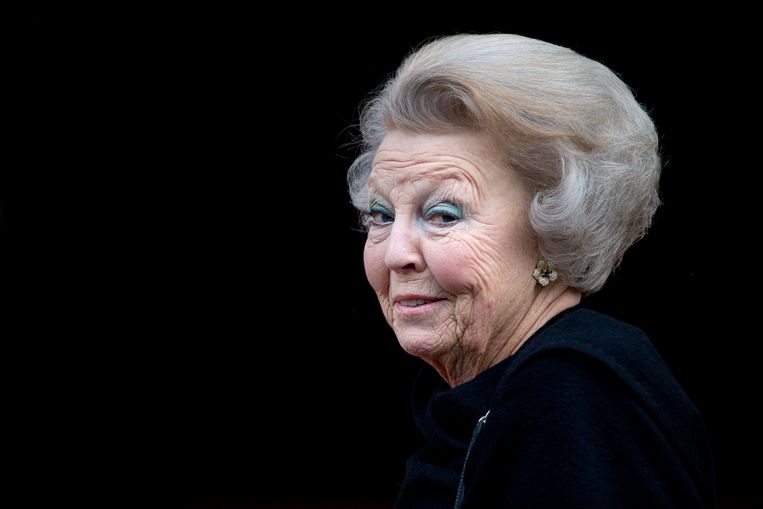 Bijzondere jeugdtekeningen van prinses Beatrix worden geveild Beeld Getty Images