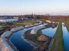 De tuin is al in de maak van de nieuwe wijk achter HAVEP-terrein in Goirle: ‘Eindelijk een schop in de grond’