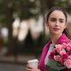 De nominatie van Emily in Paris laat zien hoe gevoelig de Golden Globes-jury is voor feestjes en smeergeld