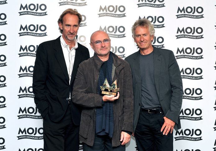 Mike Rutherford (L), Phil Collins (C) en Tony Banks (R)