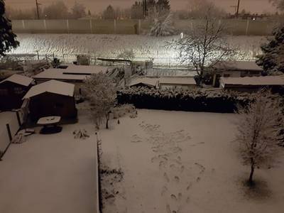 Sneeuw trekt over het land: “Het kan gevaarlijk glad worden met een sneeuwlaag van enkele centimeters”