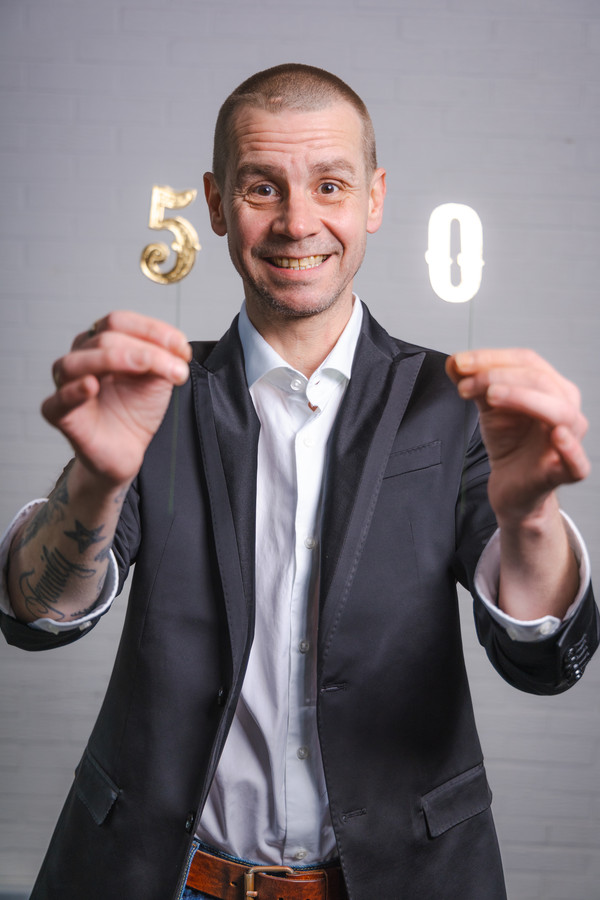 ?appId=21791a8992982cd8da851550a453bd7f&quality=0.9