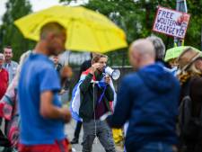 Justitie kan morgen borst nat maken met rechtszaak tegen complotdenker: ‘Ik eis vrijgeleide naar Florida’