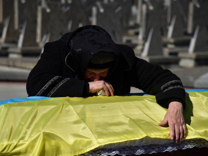 Tussen 2.500 en 21.000, maar mogelijk nog veel meer: zo veel doden vielen er al tijdens oorlog in Oekraïne