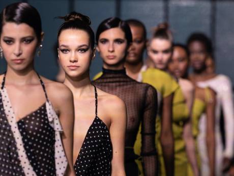 Modeshows op het water: in juni kun je naar de allereerste Rotterdam Fashion Week
