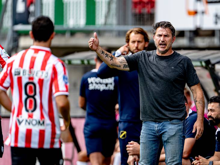 NAC-trainer Hoefkens staat te popelen voor competitiestart: ‘Meer geloof uitstralen dat we in de eredivisie iets te zoeken hebben’
