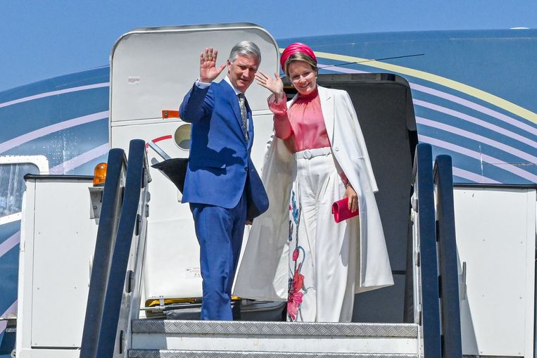 De koning en koningin gaan volgende week op staatsbezoek in Congo. Eerder al betuigde koning Filip zijn spijt voor het koloniale verleden.  Beeld Photo News