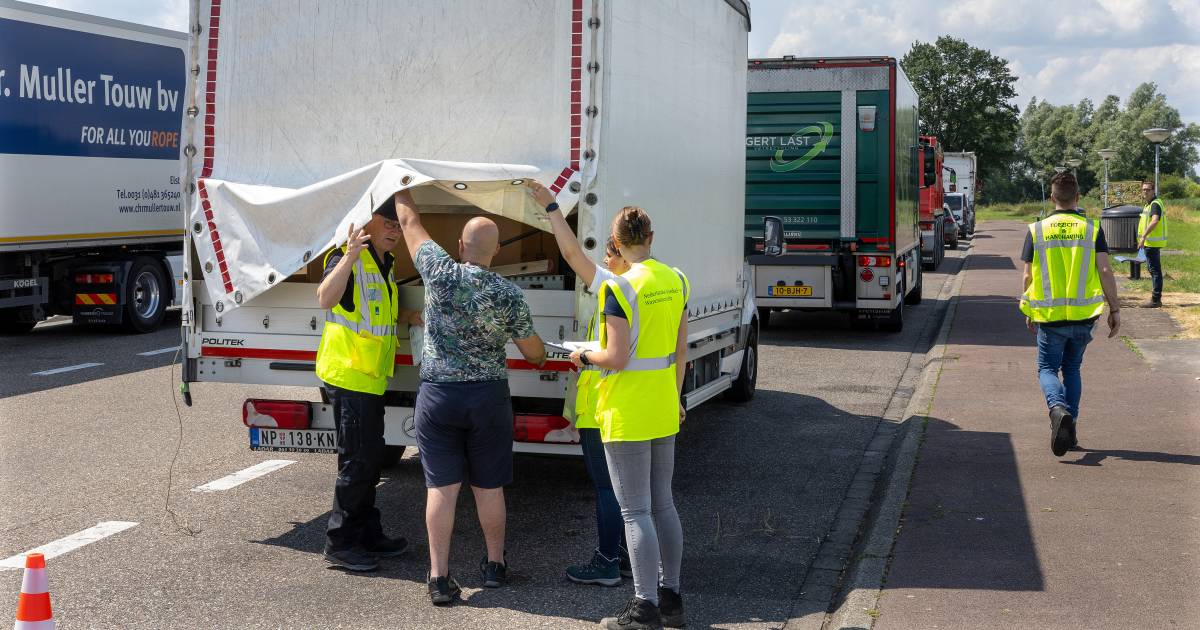 Dertig mensen op heterdaad betrapt tijdens grootschalige milieucontrole in de Liemers