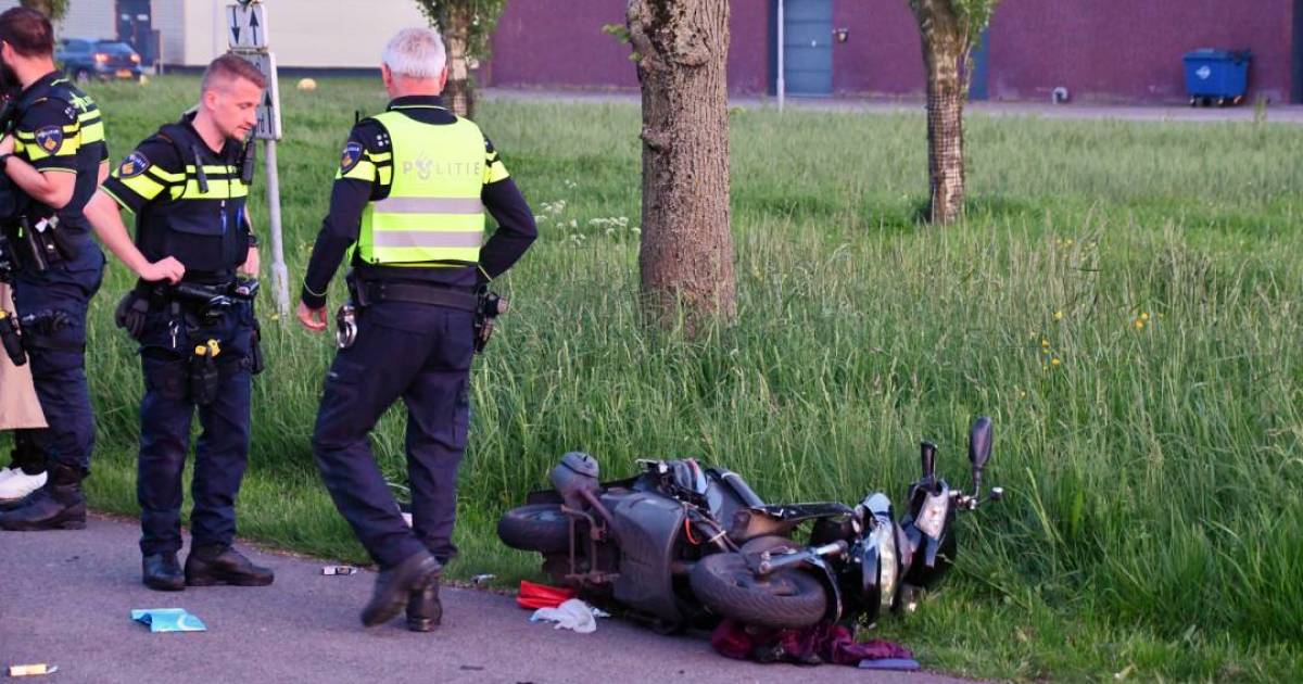 Scooterrijder gewond bij botsing in Middelburg.