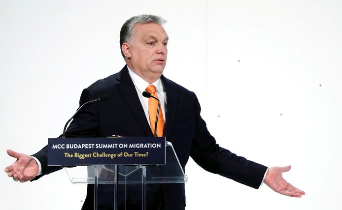 De Hongaarse premier Viktor Orban is niet van plan zomaar in te binden.