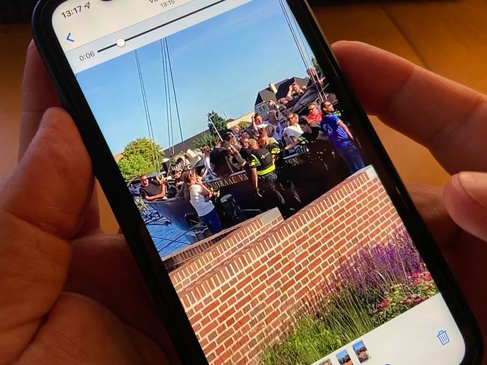 De politie kwam zaterdag met steekwerende vesten naar Hasselt na een opstootje tijdens 'Eui Sail'. Drie mannen zijn aangehouden. Beelden van het incident worden gedeeld via sociale media.
