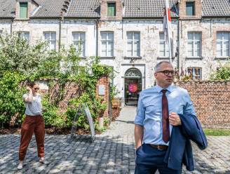 Internationale Museumdag brengt minister Diependaele naar Sint-Alexiusbegijnhof
