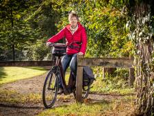 Fietsen met Truus door Lonneker, een landschap vol herinneringen