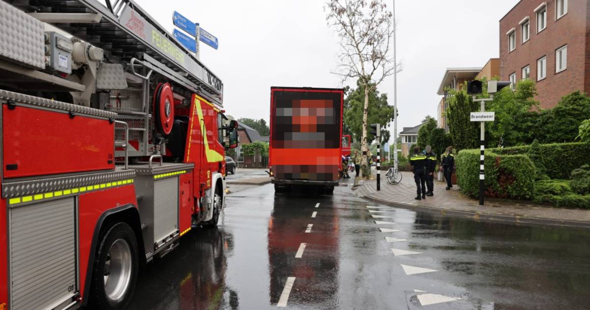 Fietsster verliest been door ongeluk in Ede, trucker valt weinig te verwijten: ‘Heb haar horen schreeuwen’.