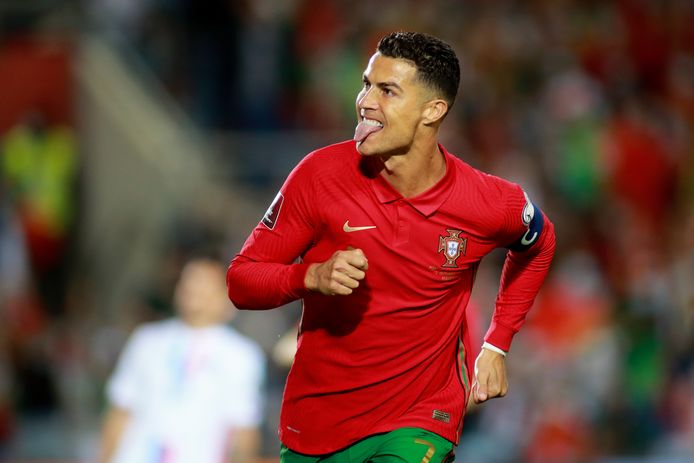 Cristiano Ronaldo is weer eens de grote man bij Portugal.