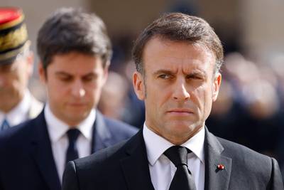 “Aberrant”, “irresponsable”: des propos d’Emmanuel Macron lors d’une visite à Marseille ne passent pas