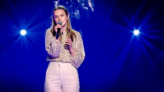 Rosann staat vrijdag in de tweede liveshow van The Voice van Vlaanderen.