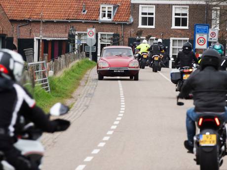 Amerongen afsluiten voor motoren? Dorp splijt in tweeën door plan om herrie tegen te gaan